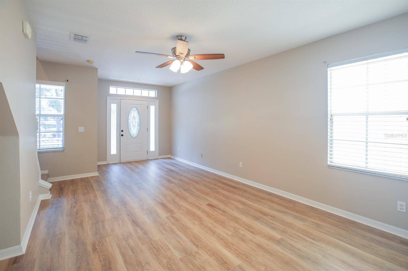 16244 BRIDGEWALK DRIVE, Lithia, FL 33547 16244 BRIDGEWALK DRIVE, Lithia, FL 33547