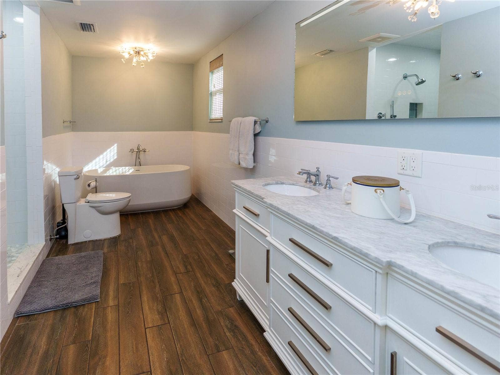 2633 W SUNSET DRIVE, Tampa, FL 33629 2633 W SUNSET DRIVE, Tampa, FL 33629