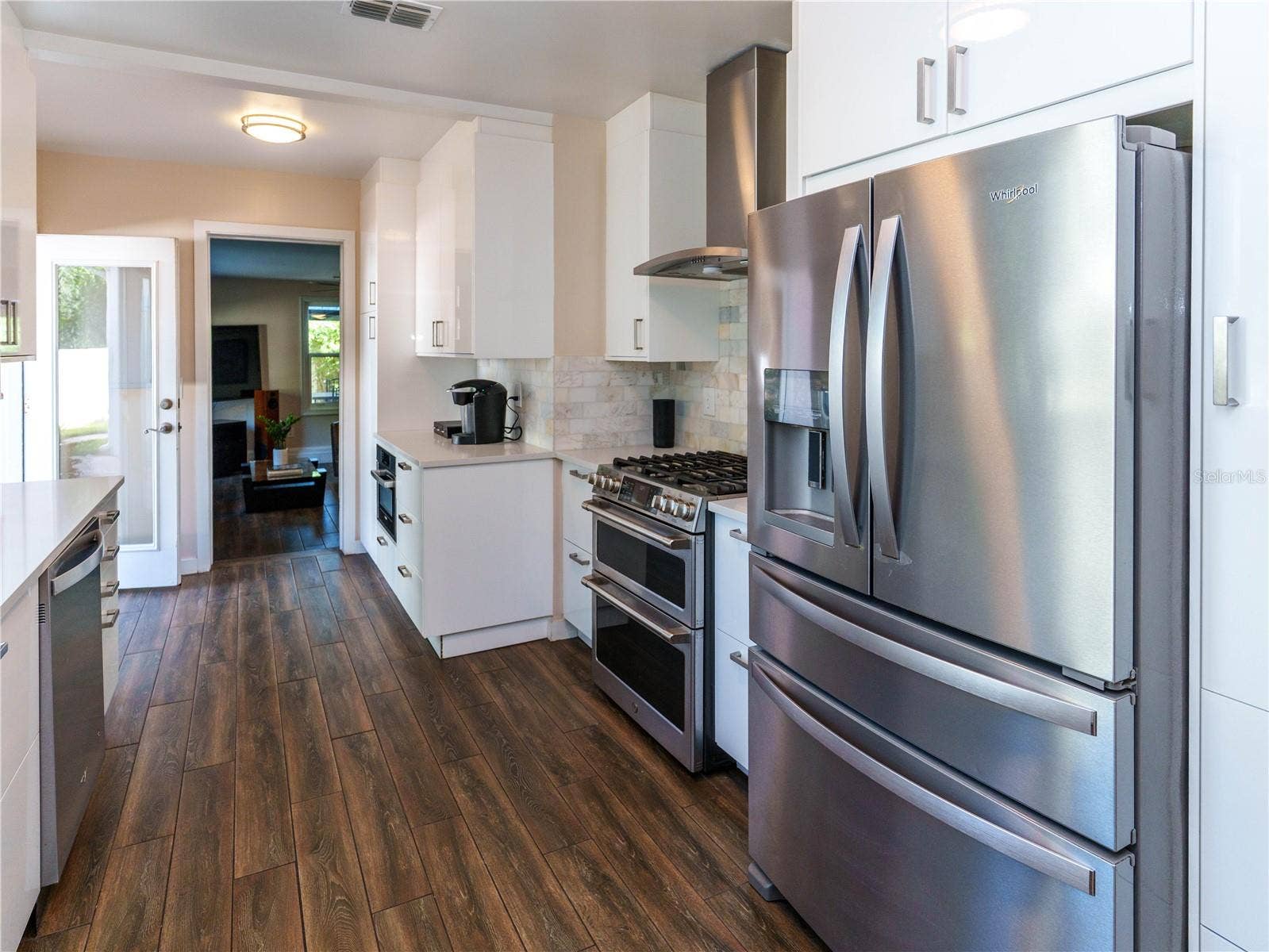 2633 W SUNSET DRIVE, Tampa, FL 33629 2633 W SUNSET DRIVE, Tampa, FL 33629