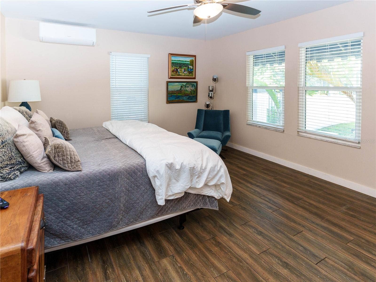 2633 W SUNSET DRIVE, Tampa, FL 33629 2633 W SUNSET DRIVE, Tampa, FL 33629