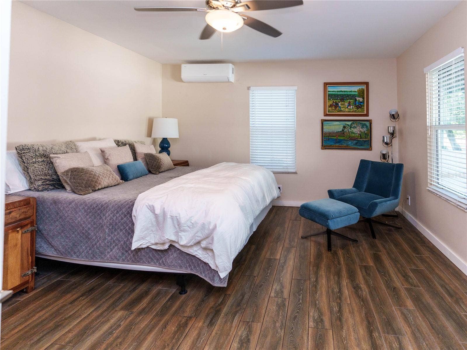 2633 W SUNSET DRIVE, Tampa, FL 33629 2633 W SUNSET DRIVE, Tampa, FL 33629