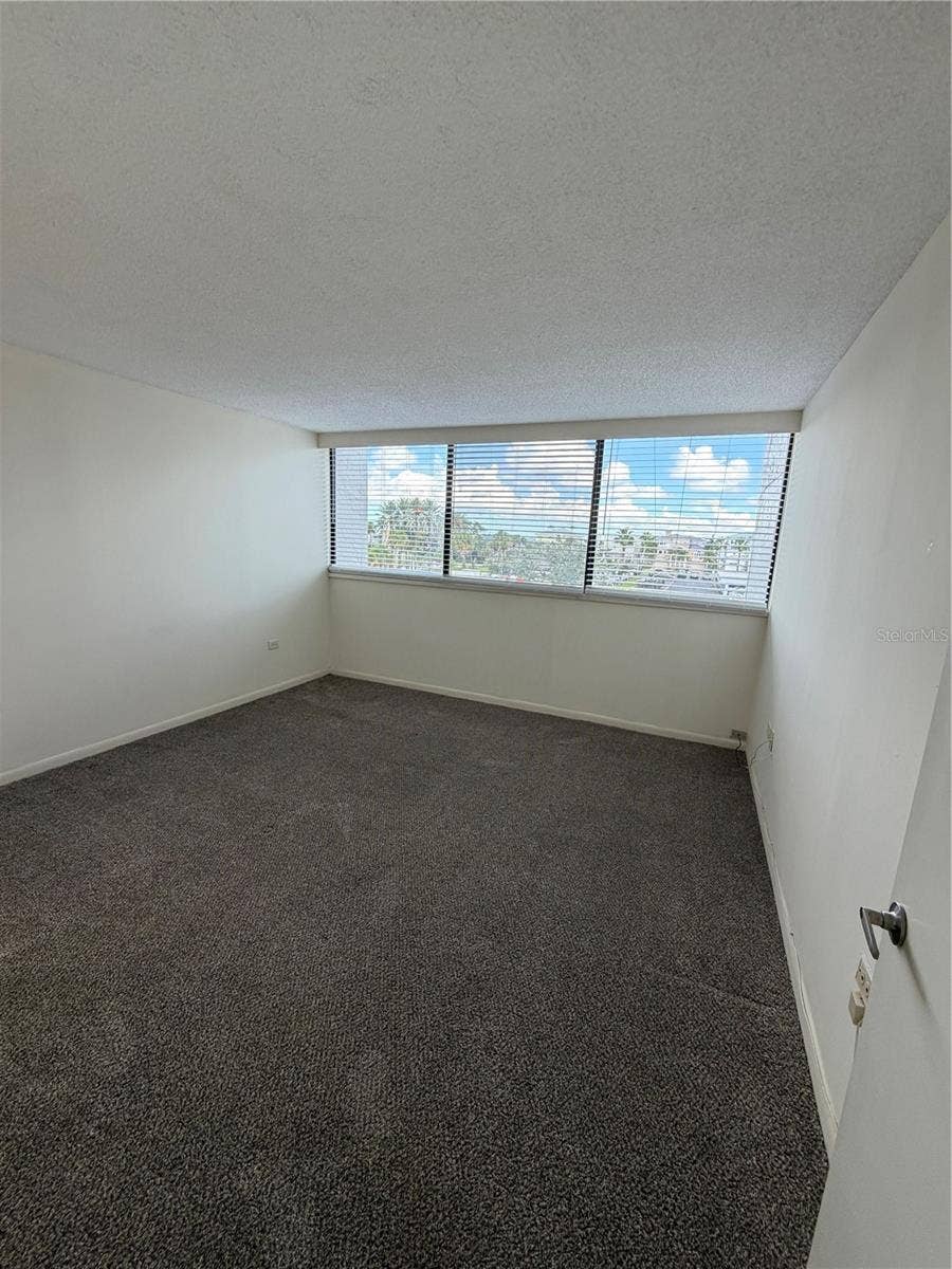 450 TREASURE ISLAND CWY, #302, Treasure Island, FL 33706 Bedroom