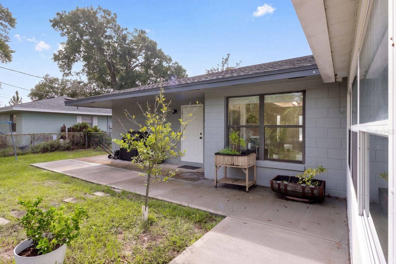 128 LAGOON ROAD, Winter Haven, FL 33884 128 LAGOON ROAD, Winter Haven, FL 33884