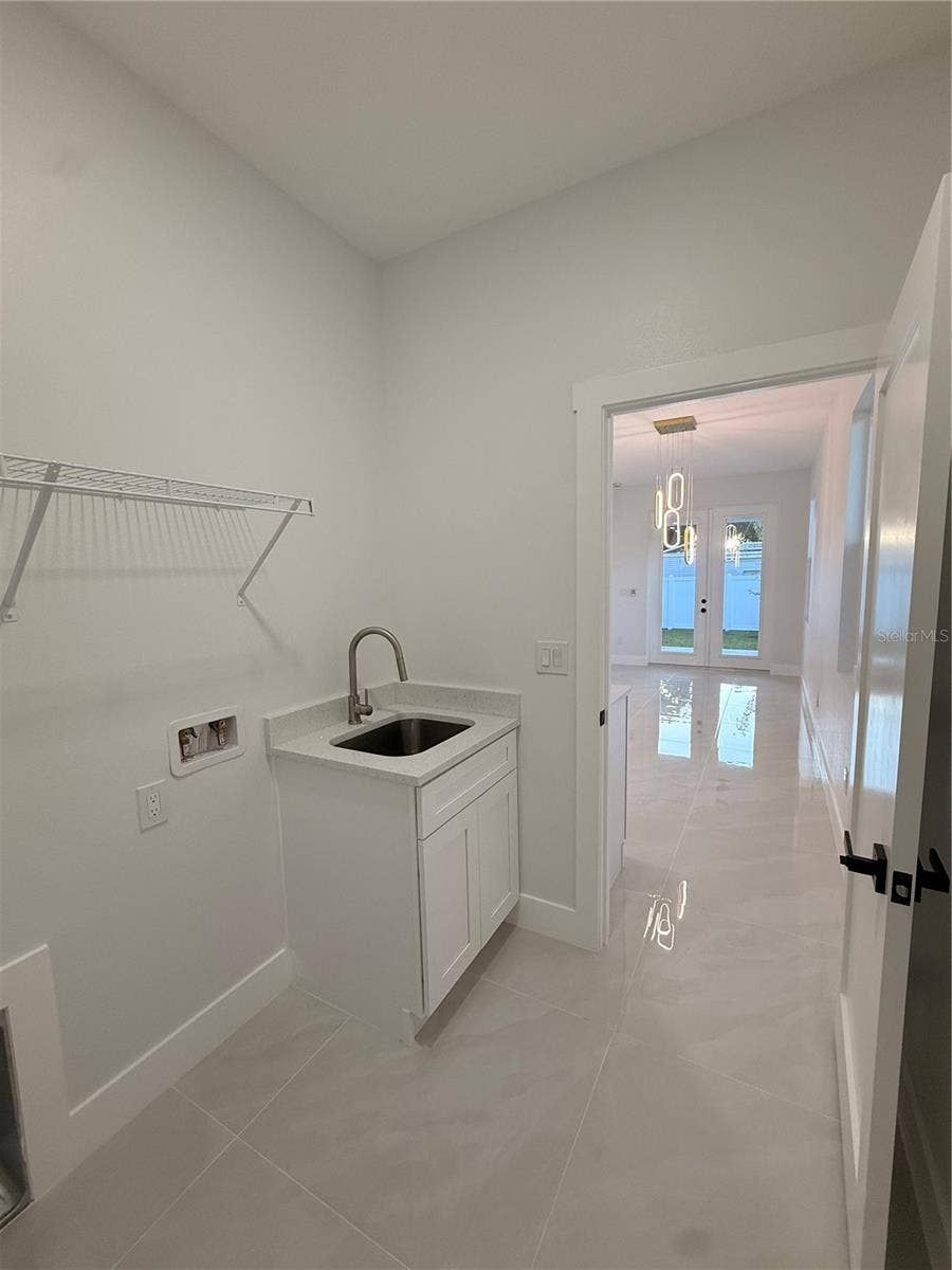 8606 N ALASKA STREET, Tampa, FL 33604 8606 N ALASKA STREET, Tampa, FL 33604