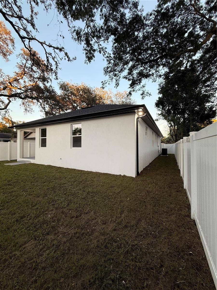 8606 N ALASKA STREET, Tampa, FL 33604 8606 N ALASKA STREET, Tampa, FL 33604