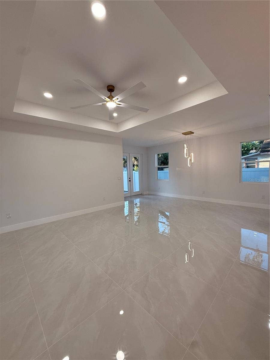 8606 N ALASKA STREET, Tampa, FL 33604 8606 N ALASKA STREET, Tampa, FL 33604