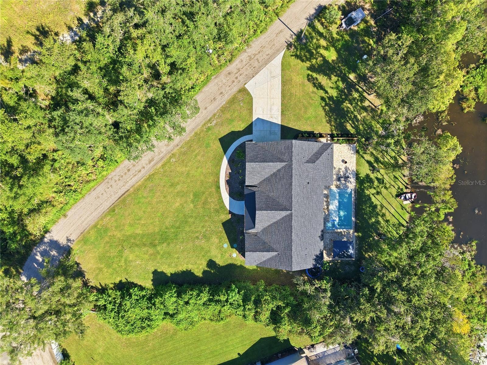 2664 WILSKY ROAD, Land O Lakes, FL 34639 Side load garage.