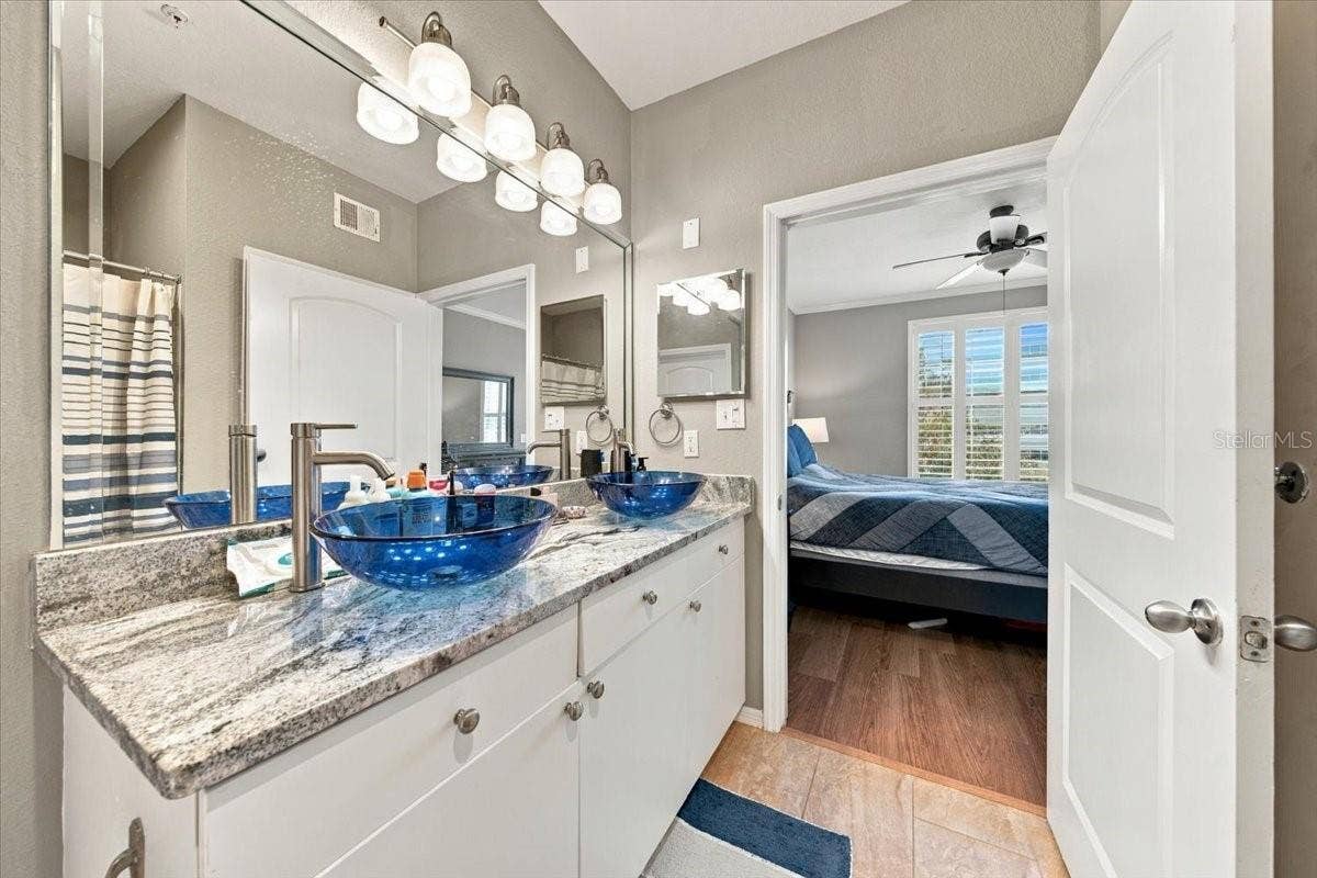 4221 W SPRUCE STREET, #1417, Tampa, FL 33607 4221 W SPRUCE STREET, #1417, Tampa, FL 33607