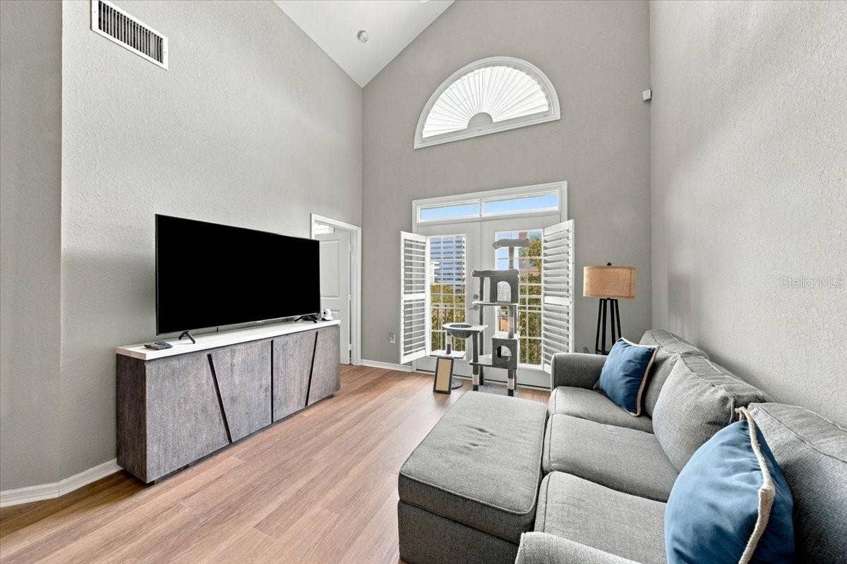 4221 W SPRUCE STREET, #1417, Tampa, FL 33607 4221 W SPRUCE STREET, #1417, Tampa, FL 33607