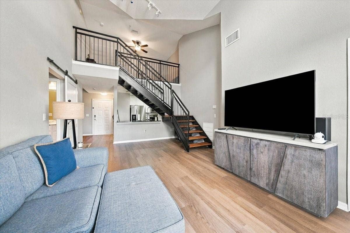 4221 W SPRUCE STREET, #1417, Tampa, FL 33607 4221 W SPRUCE STREET, #1417, Tampa, FL 33607