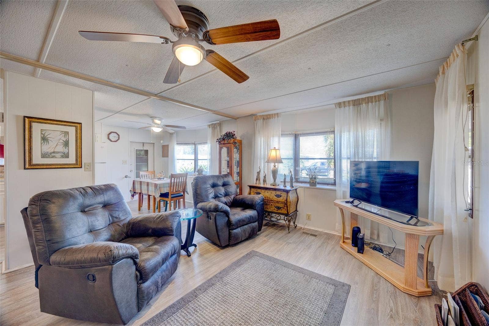 7387 WESTERN CIRCLE DRIVE, Brooksville, FL 34613 7387 WESTERN CIRCLE DRIVE, Brooksville, FL 34613
