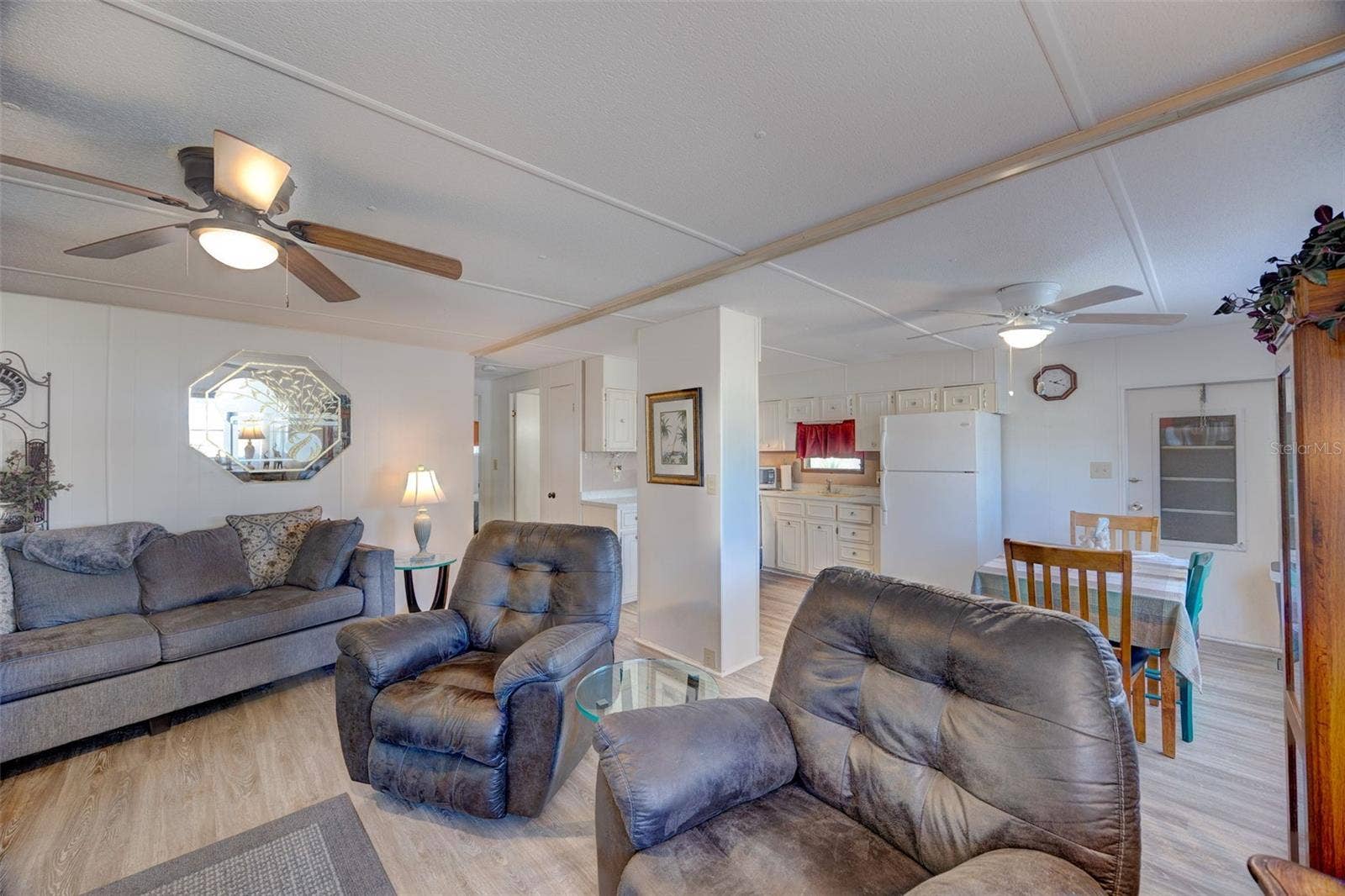 7387 WESTERN CIRCLE DRIVE, Brooksville, FL 34613 7387 WESTERN CIRCLE DRIVE, Brooksville, FL 34613