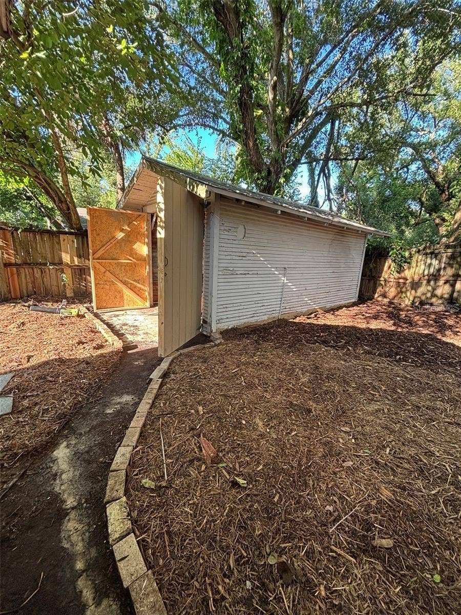 4303 N 10TH STREET, Tampa, FL 33603 4303 N 10TH STREET, Tampa, FL 33603