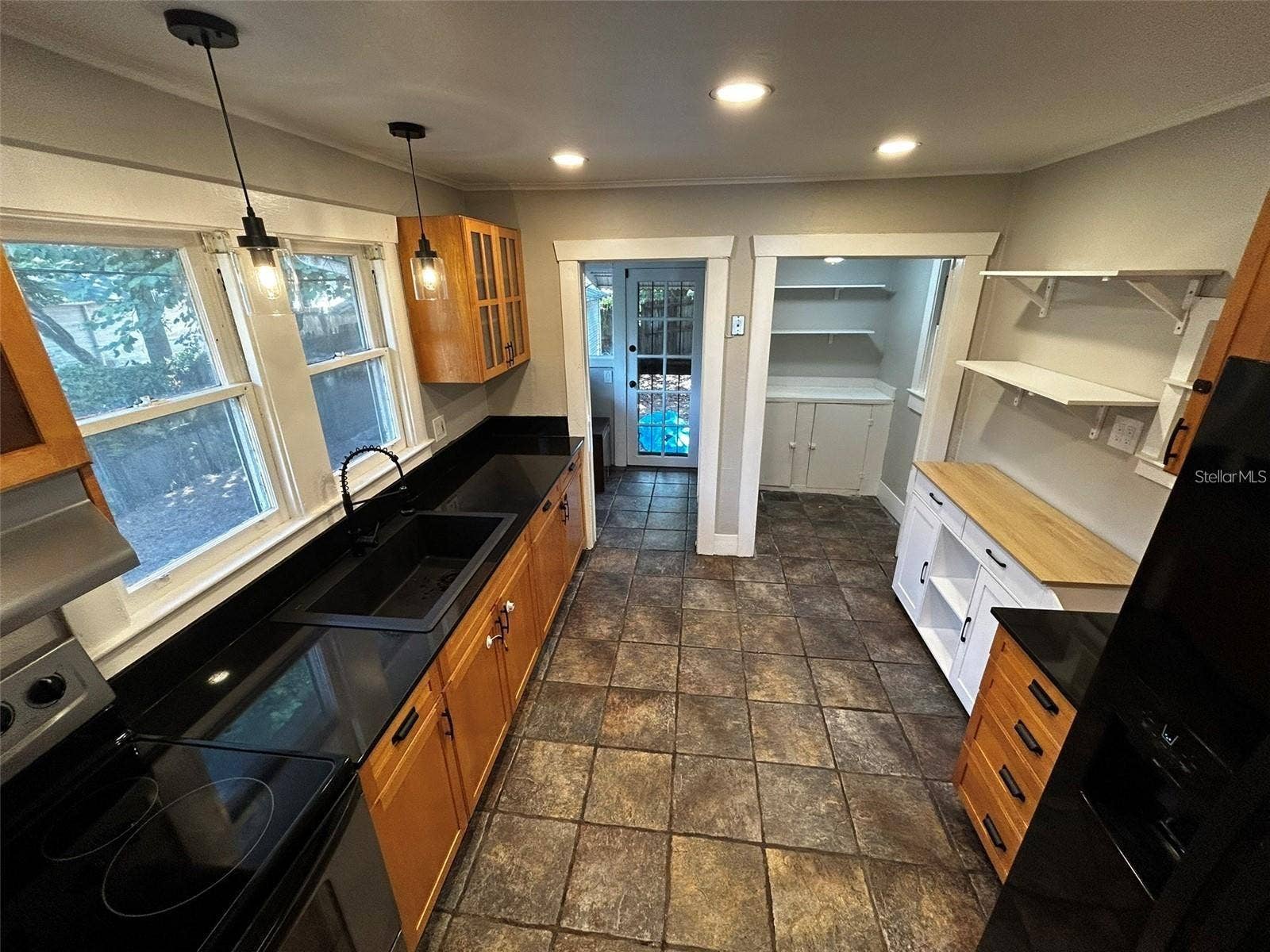 4303 N 10TH STREET, Tampa, FL 33603 4303 N 10TH STREET, Tampa, FL 33603