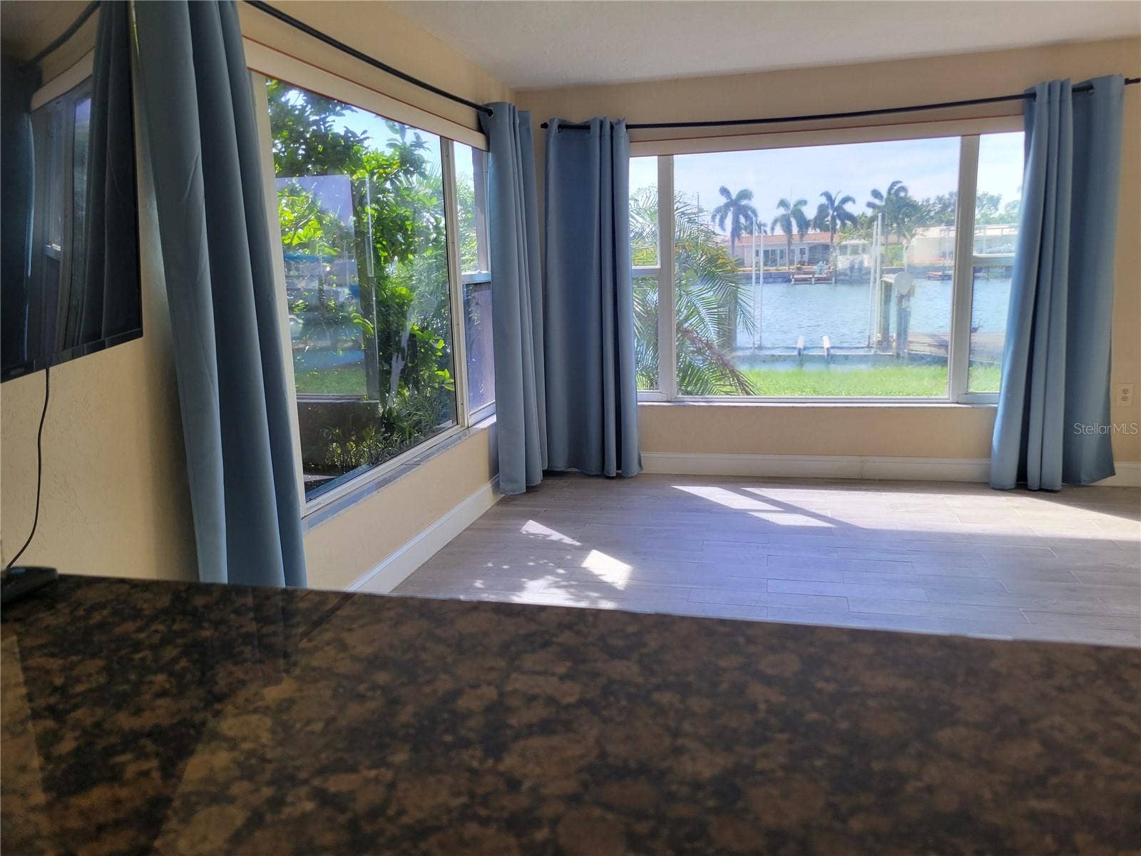 7880 2ND AVENUE S, St Petersburg, FL 33707 7880 2ND AVENUE S, St Petersburg, FL 33707