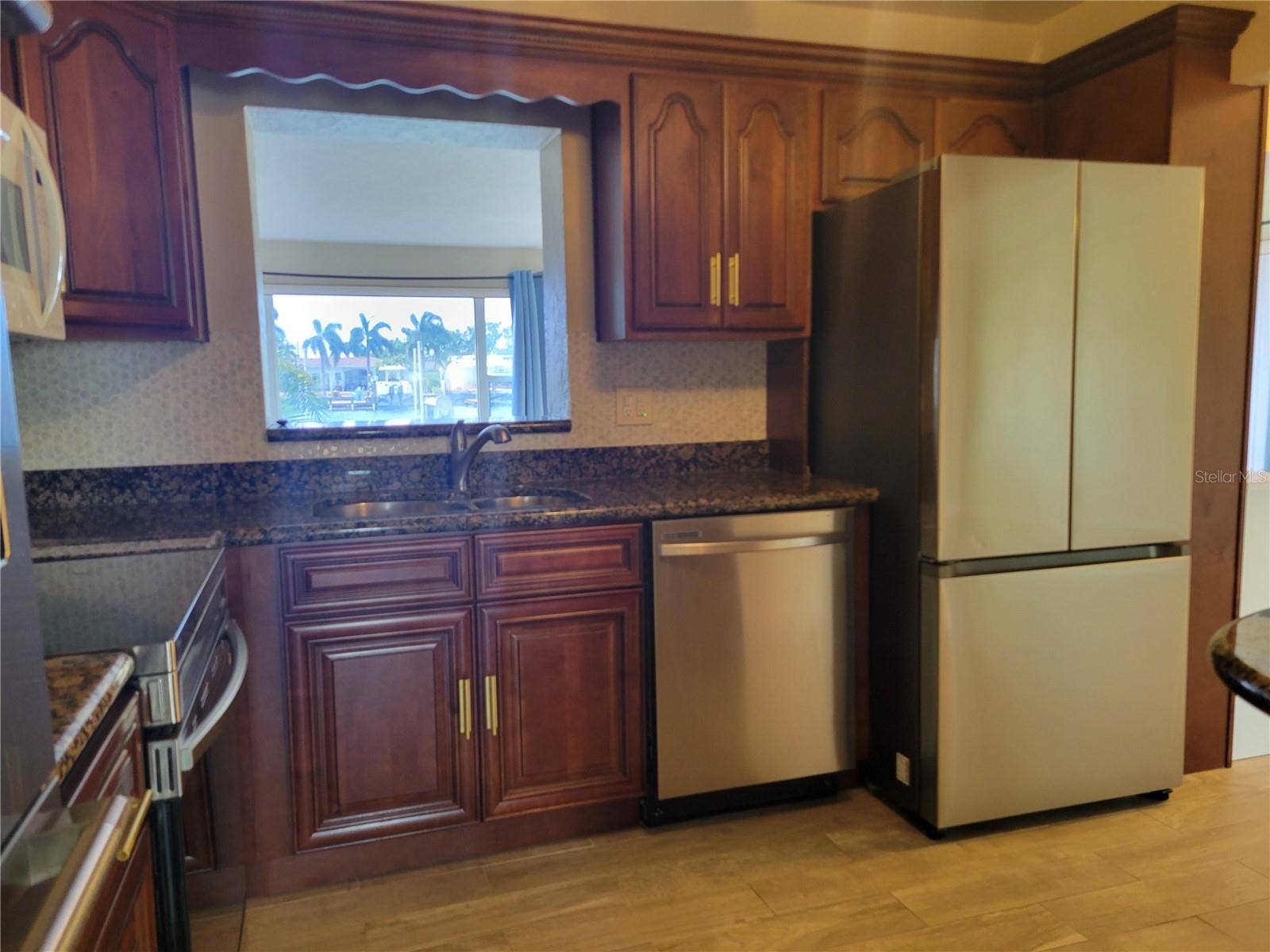 7880 2ND AVENUE S, St Petersburg, FL 33707 7880 2ND AVENUE S, St Petersburg, FL 33707