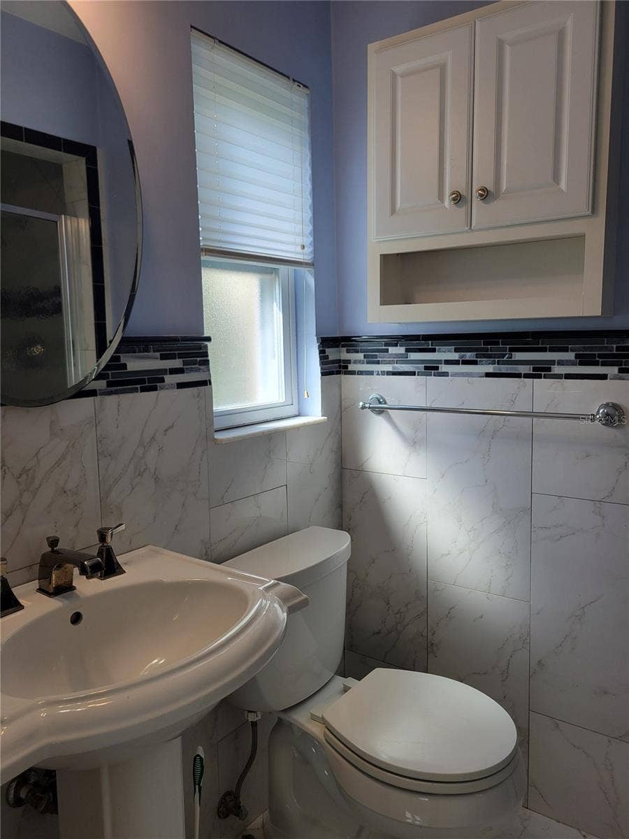 7880 2ND AVENUE S, St Petersburg, FL 33707 7880 2ND AVENUE S, St Petersburg, FL 33707
