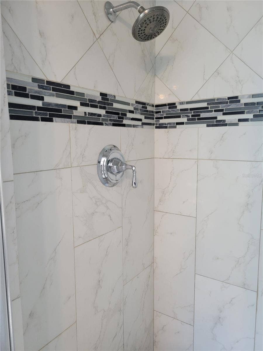 7880 2ND AVENUE S, St Petersburg, FL 33707 7880 2ND AVENUE S, St Petersburg, FL 33707