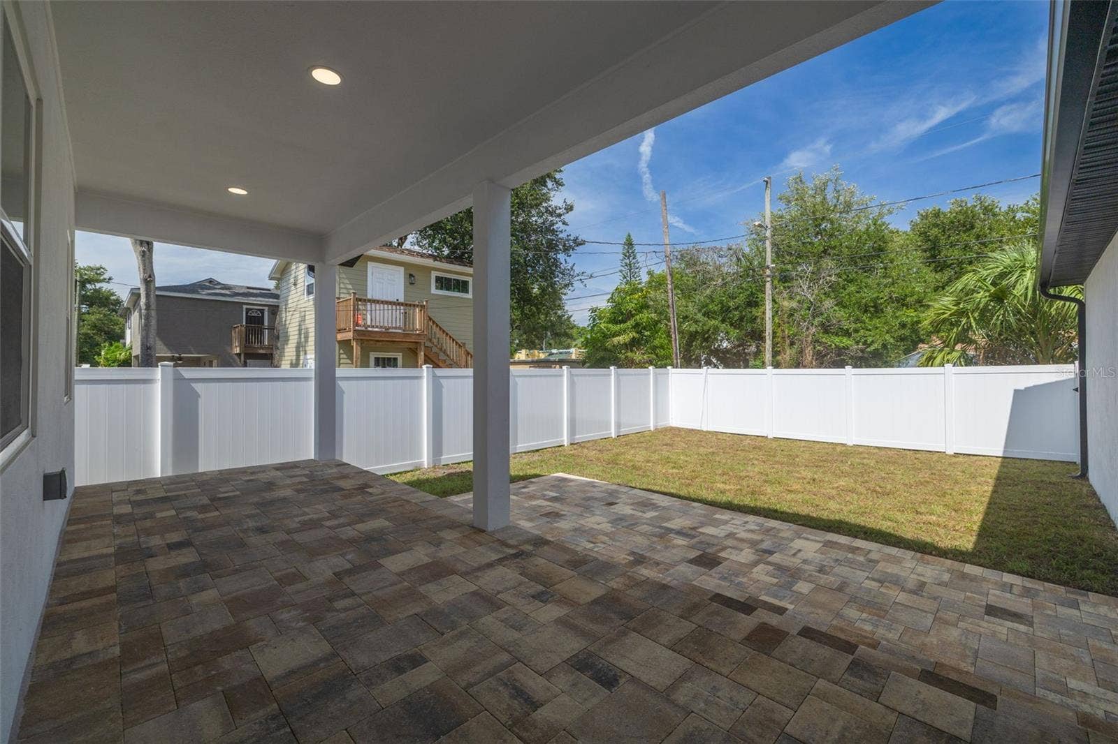 2725 4TH AVENUE S, St Petersburg, FL 33712 2725 4TH AVENUE S, St Petersburg, FL 33712