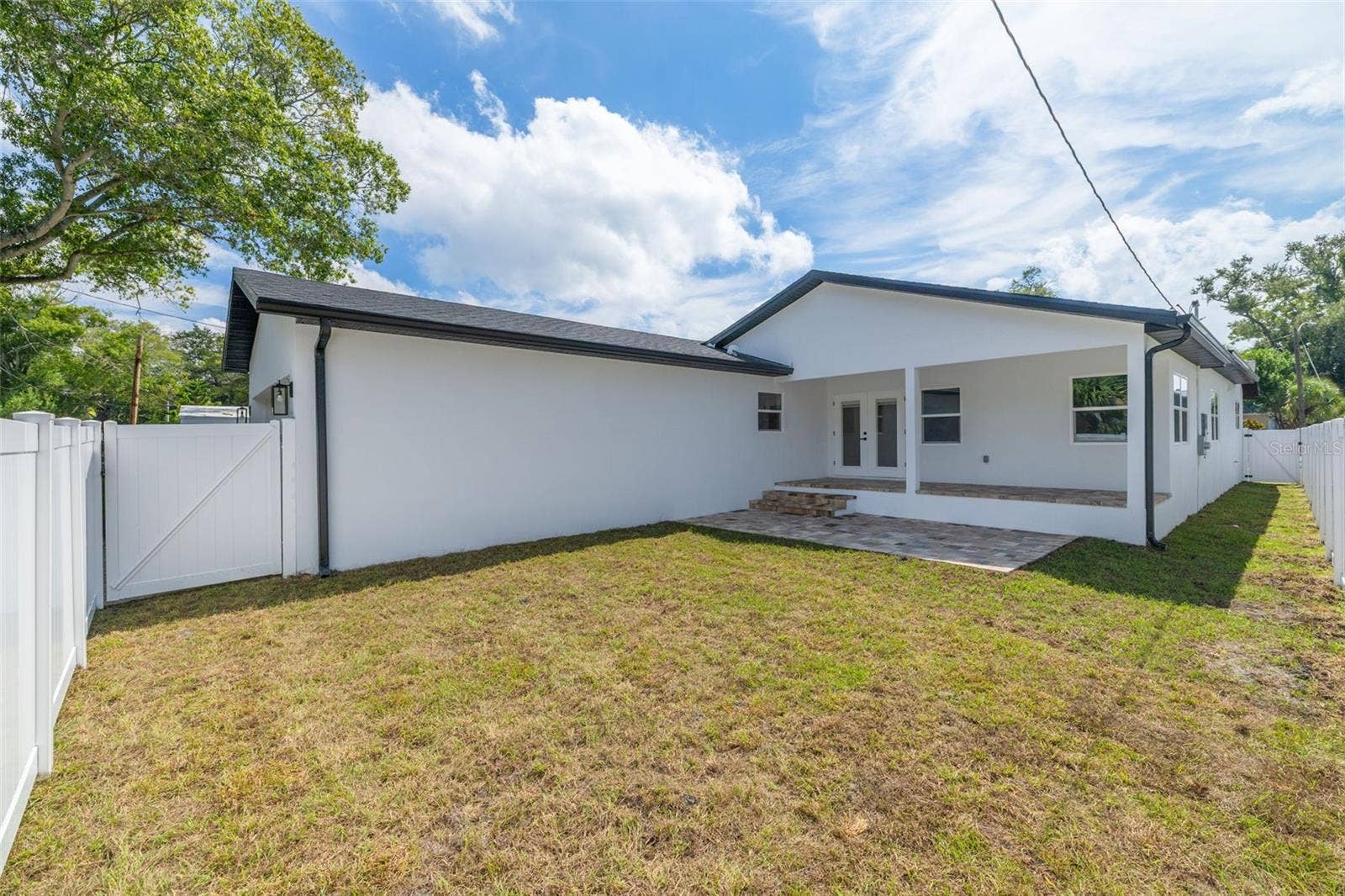 2725 4TH AVENUE S, St Petersburg, FL 33712 2725 4TH AVENUE S, St Petersburg, FL 33712