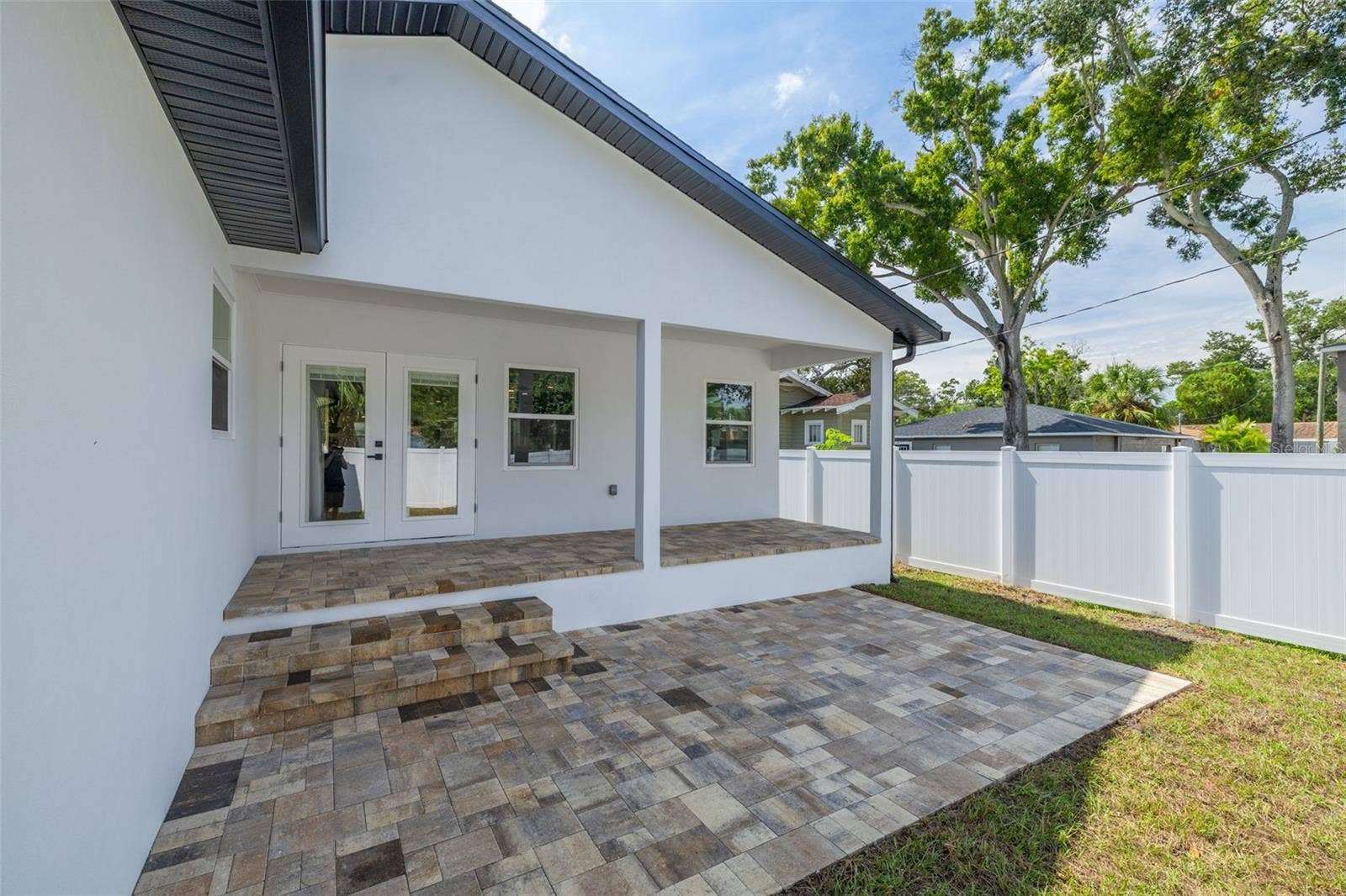 2725 4TH AVENUE S, St Petersburg, FL 33712 2725 4TH AVENUE S, St Petersburg, FL 33712