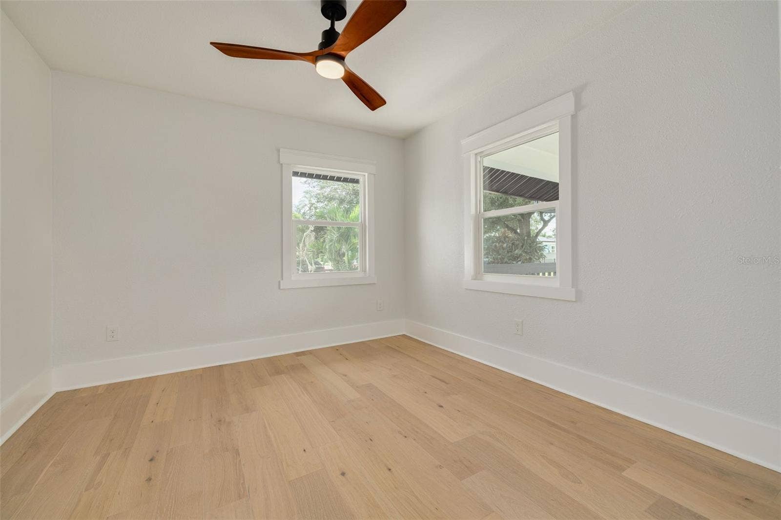 2725 4TH AVENUE S, St Petersburg, FL 33712 2725 4TH AVENUE S, St Petersburg, FL 33712