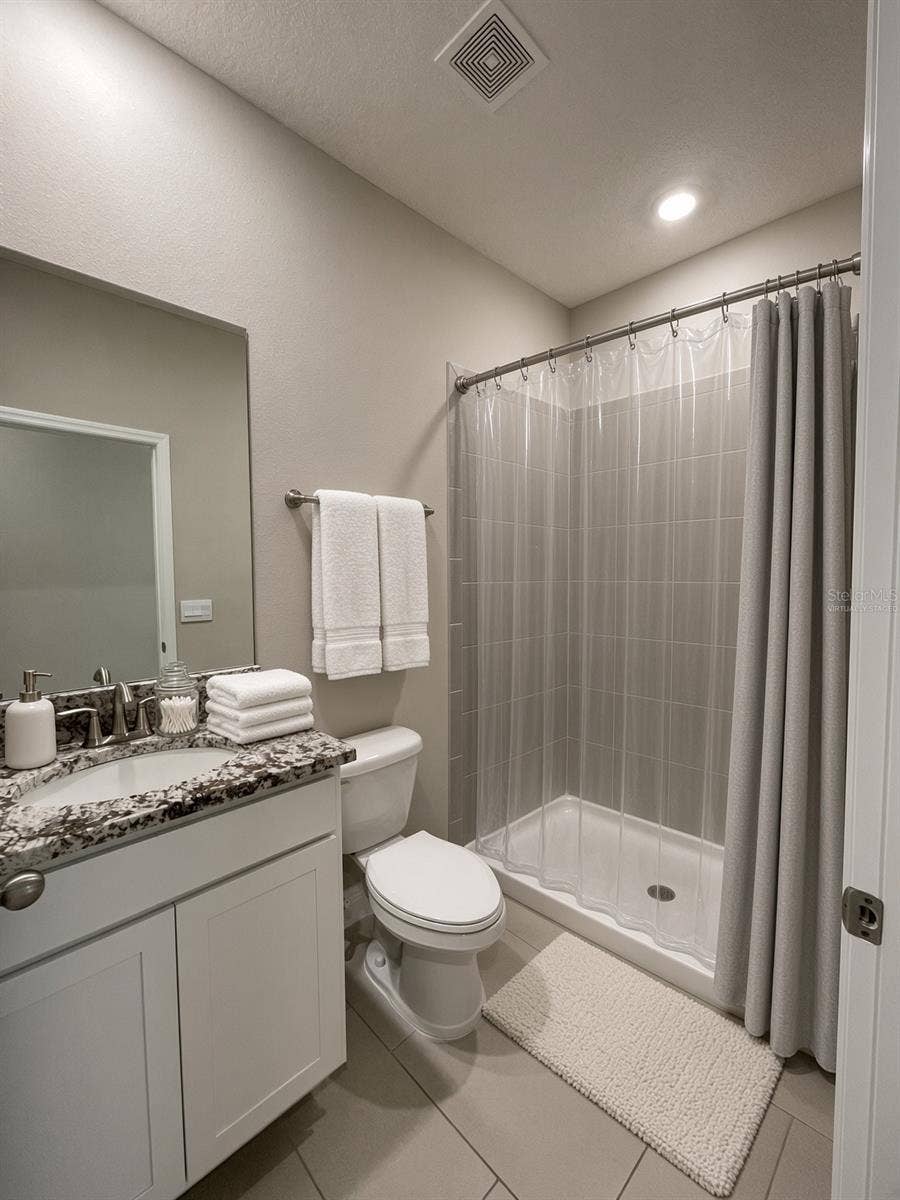 140 BRIGHT IBIS AVENUE, Apollo Beach, FL 33572 3rd Bathroom - First Floor (Virtually Staged)