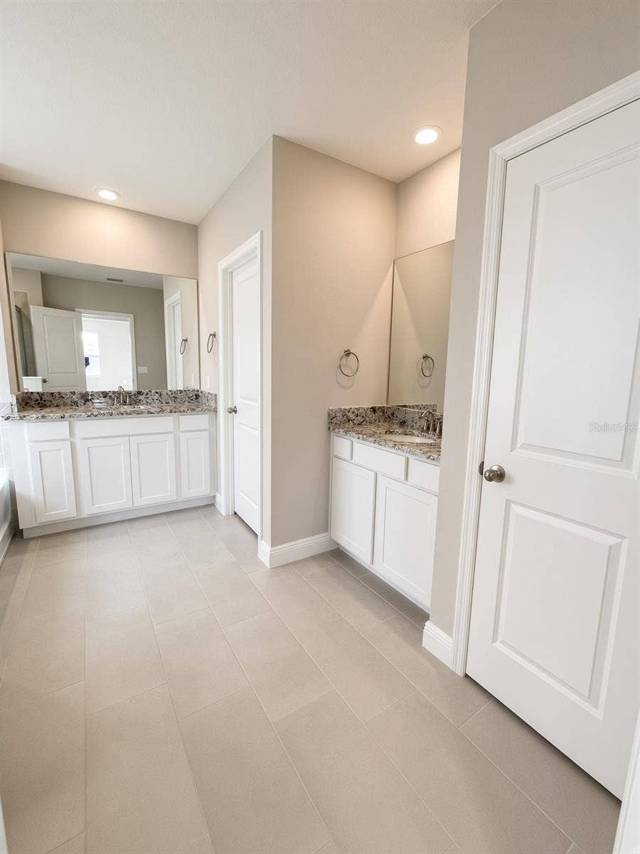 140 BRIGHT IBIS AVENUE, Apollo Beach, FL 33572 Master Bath