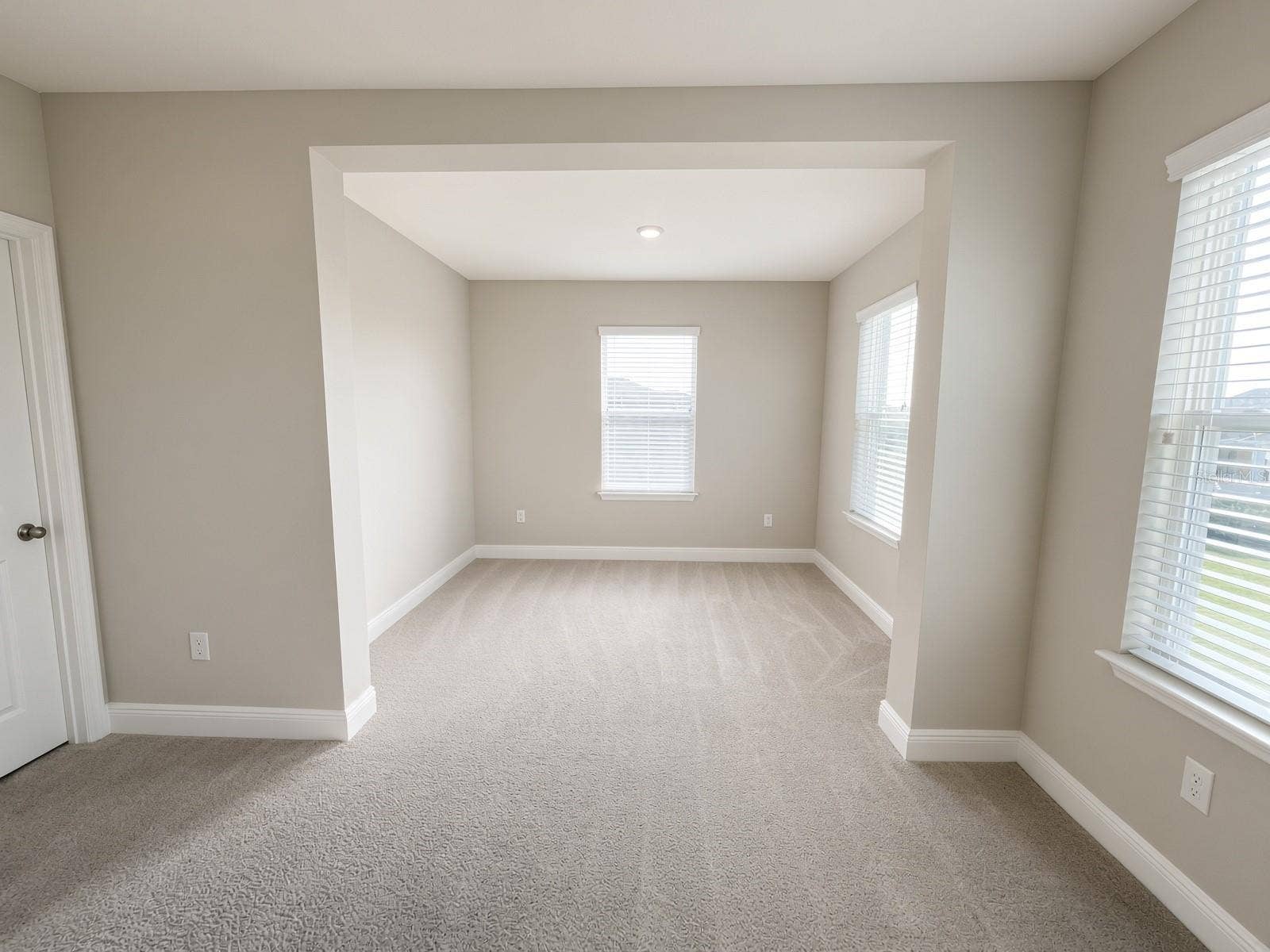 140 BRIGHT IBIS AVENUE, Apollo Beach, FL 33572 Master Suite/Sitting Area