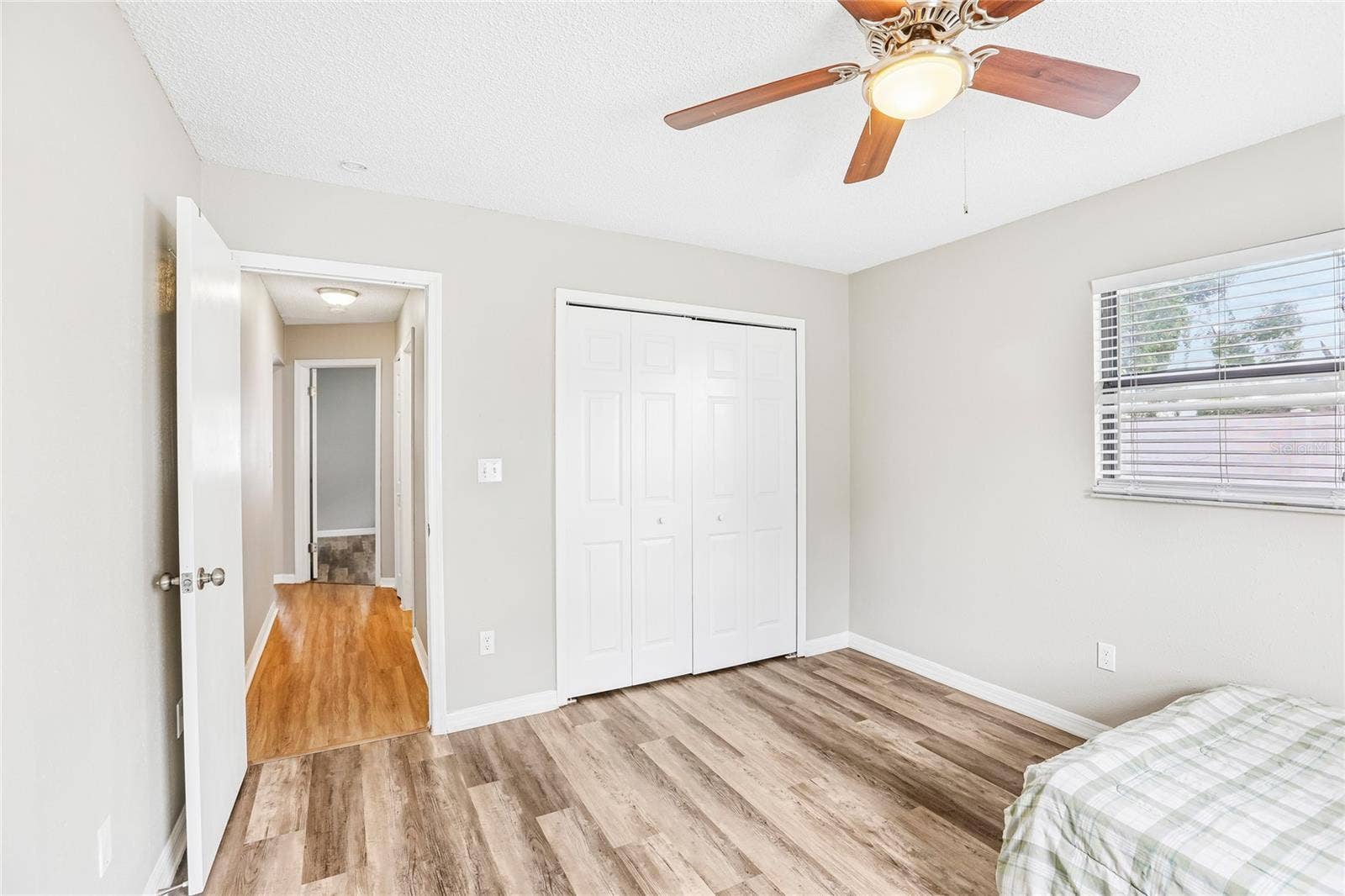 700 13TH COURT SW, Largo, FL 33770 700 13TH COURT SW, Largo, FL 33770