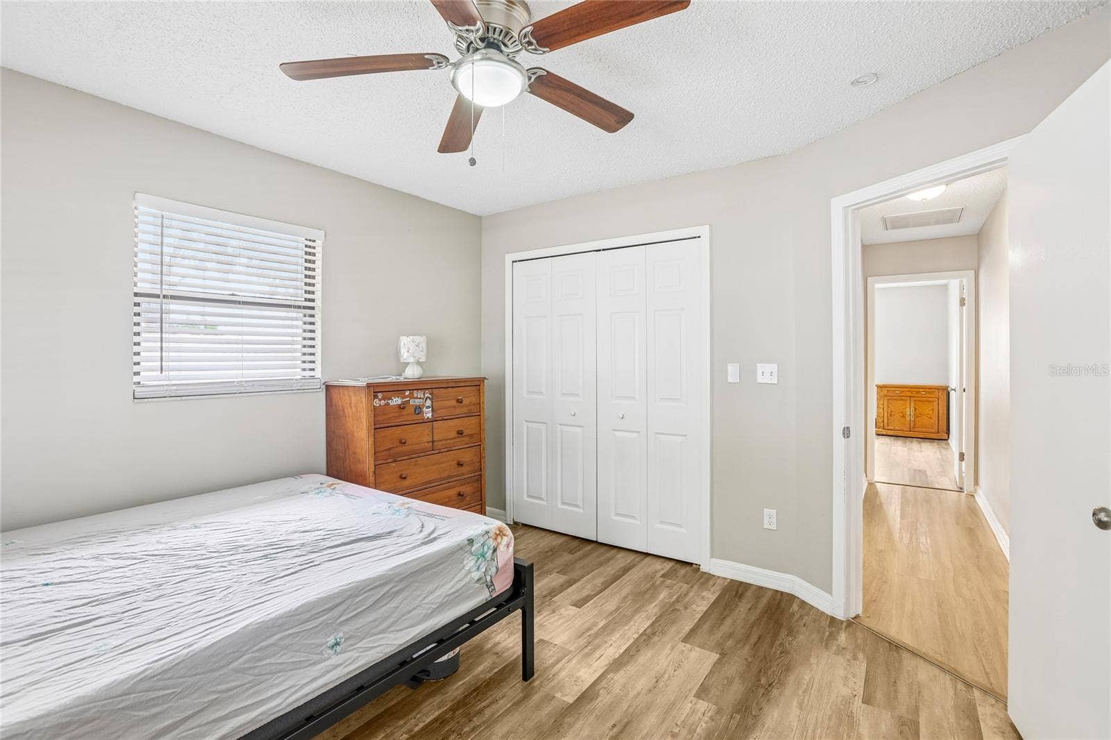 700 13TH COURT SW, Largo, FL 33770 700 13TH COURT SW, Largo, FL 33770