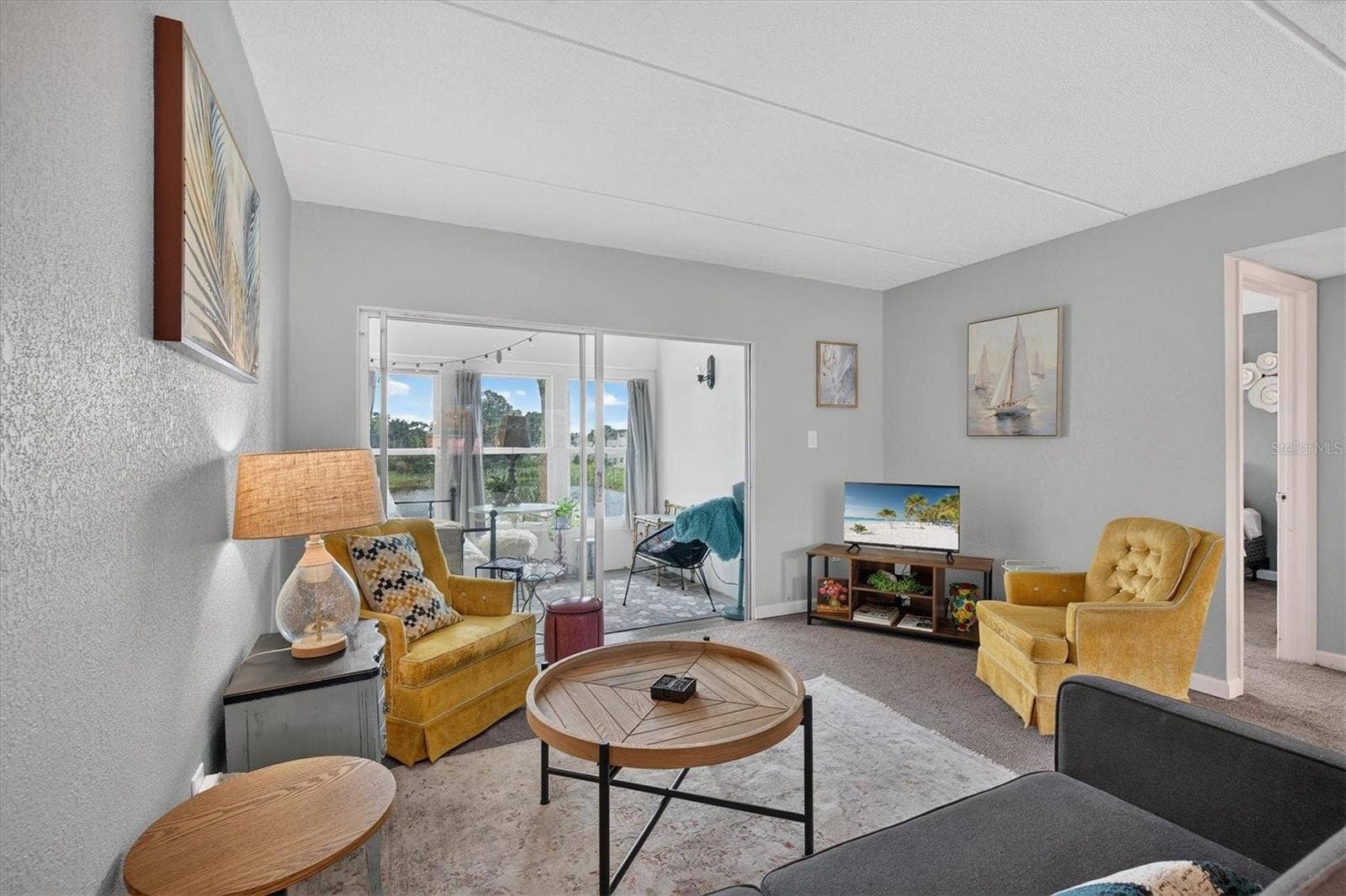 Great natural light from enclosed Florida Room.