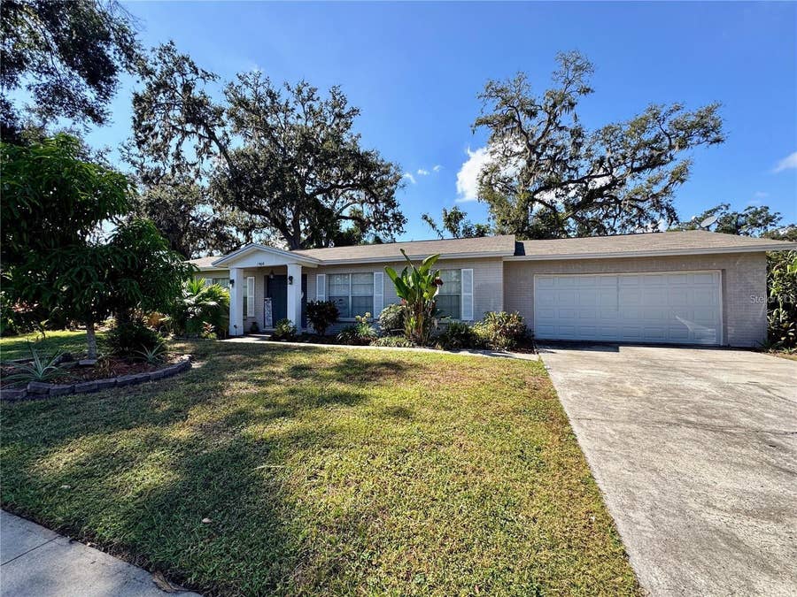 Property photo for 2908 FOREST CIRCLE, Seffner, FL