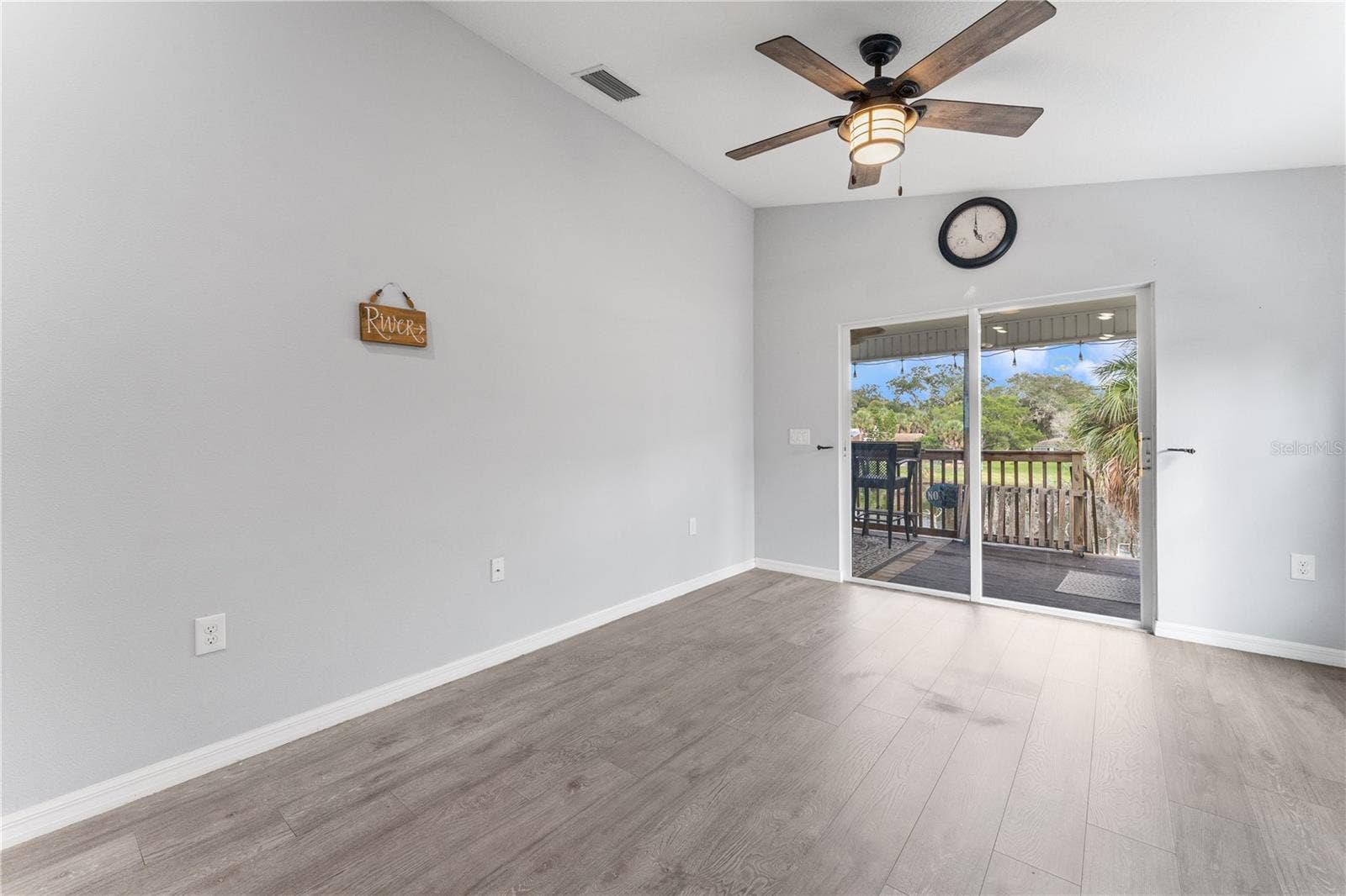 6148 RIVER ROAD, New Port Richey, FL 34652 6148 RIVER ROAD, New Port Richey, FL 34652