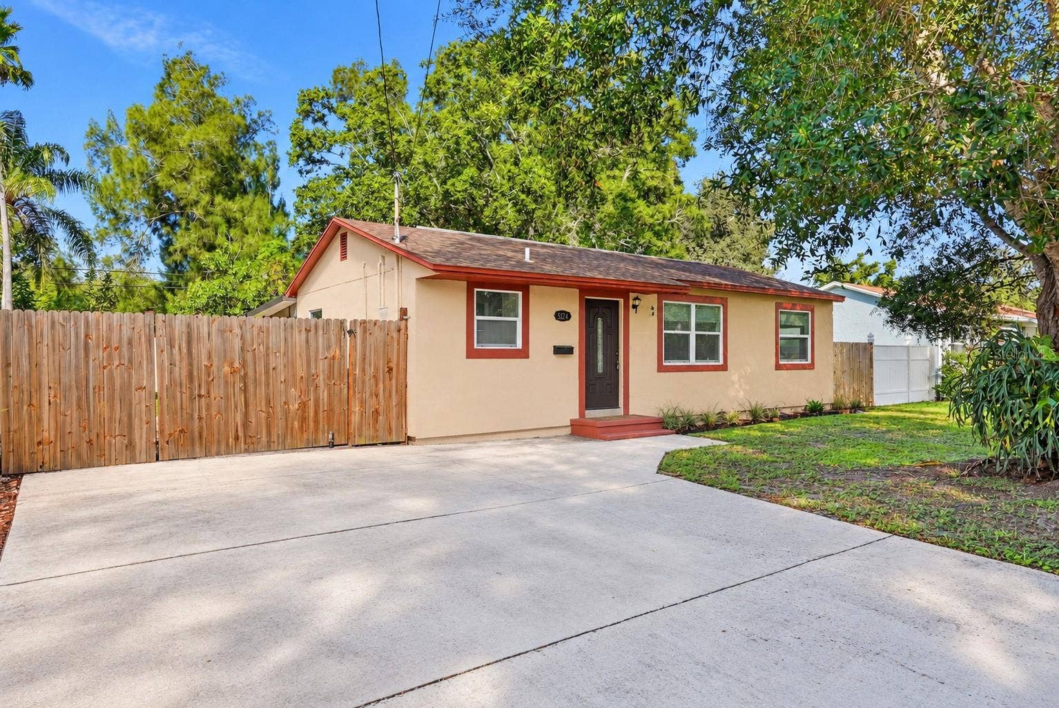 5124 19TH STREET N, St Petersburg, FL 33714 5124 19TH STREET N, St Petersburg, FL 33714