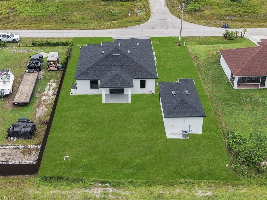 382 PAULINE AVE, Lehigh Acres, FL 33974