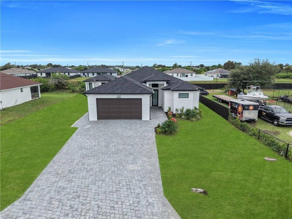 382 PAULINE AVE, Lehigh Acres, FL 33974