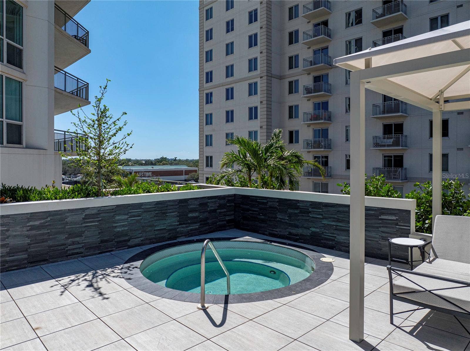 450 KNIGHTS RUN AVENUE, #405, Tampa, FL 33602 450 KNIGHTS RUN AVENUE, #405, Tampa, FL 33602