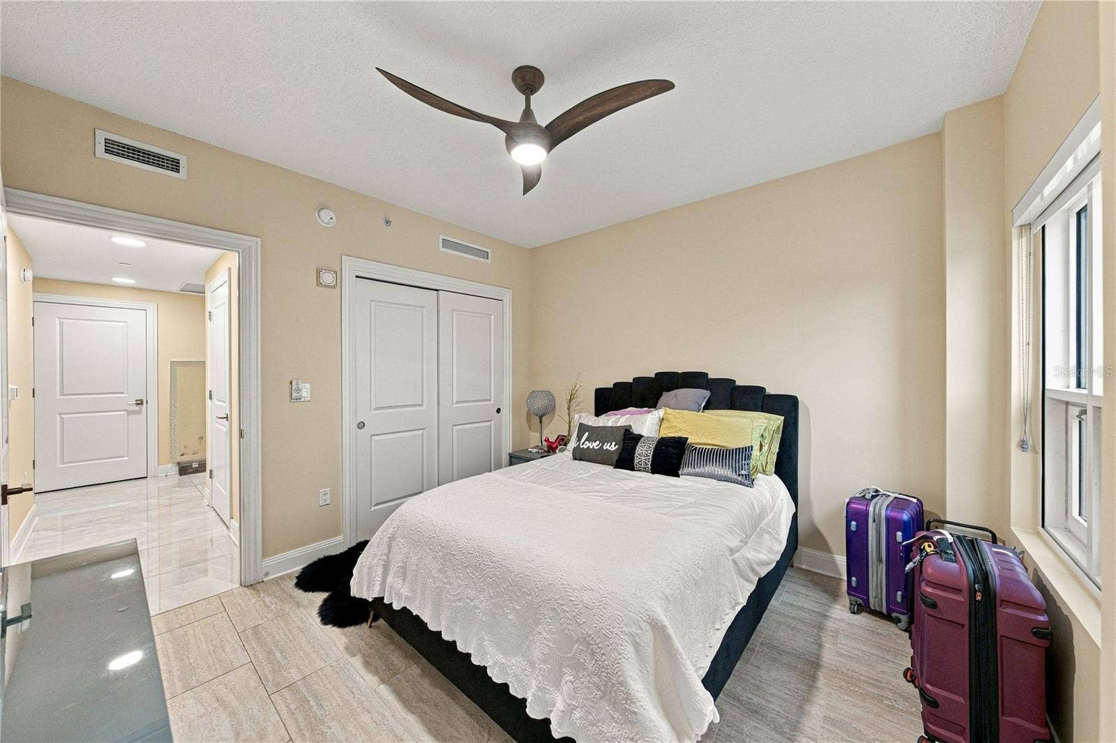 450 KNIGHTS RUN AVENUE, #405, Tampa, FL 33602 450 KNIGHTS RUN AVENUE, #405, Tampa, FL 33602