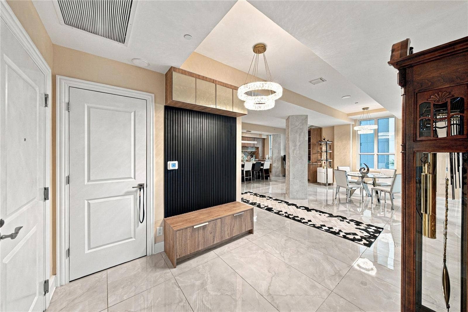 450 KNIGHTS RUN AVENUE, #405, Tampa, FL 33602 450 KNIGHTS RUN AVENUE, #405, Tampa, FL 33602