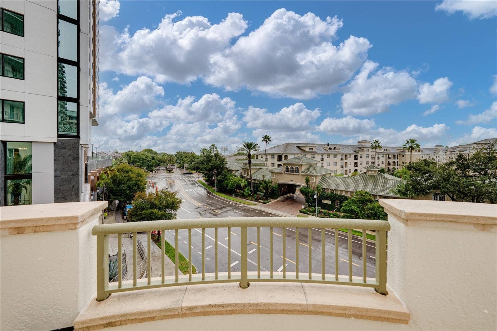 450 KNIGHTS RUN AVENUE, #405, Tampa, FL 33602 450 KNIGHTS RUN AVENUE, #405, Tampa, FL 33602