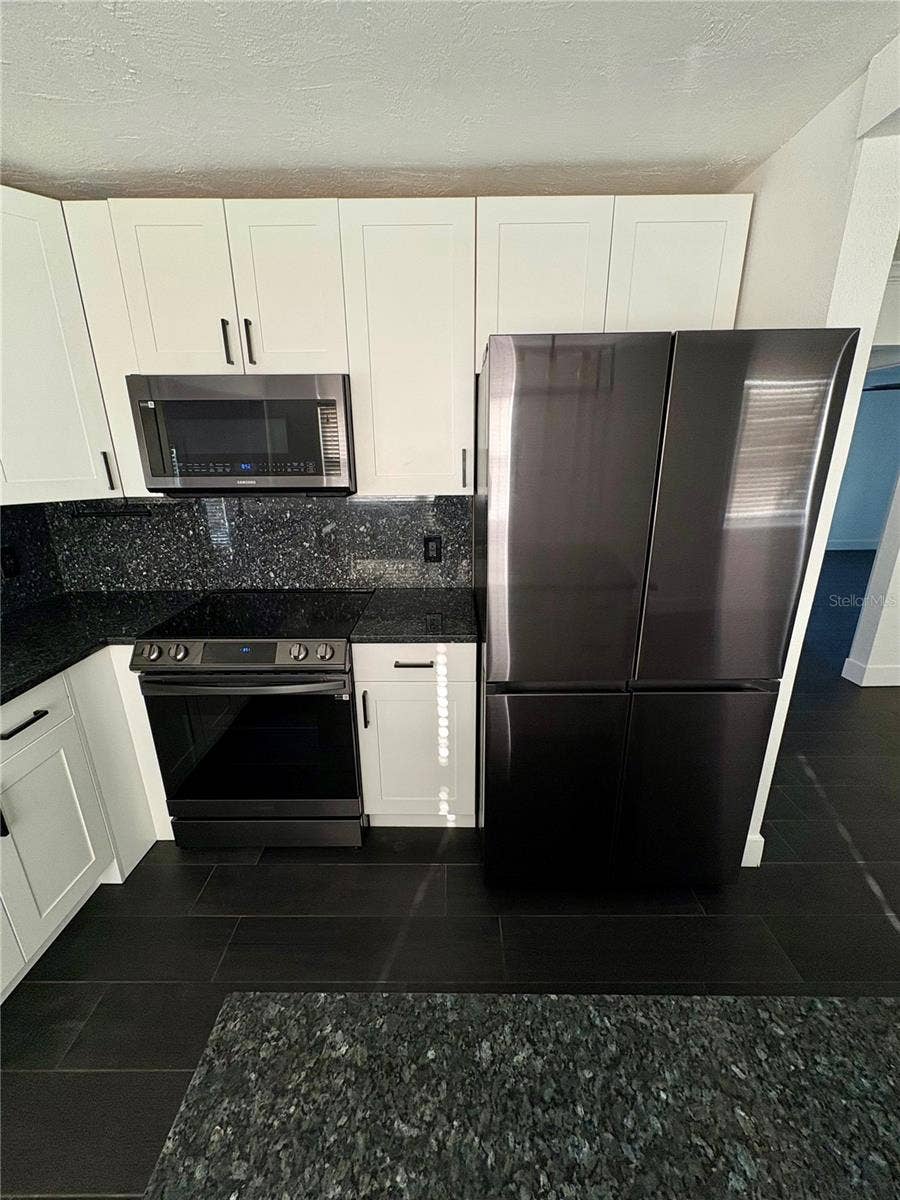 6570 67TH AVENUE N, Pinellas Park, FL 33781 6570 67TH AVENUE N, Pinellas Park, FL 33781