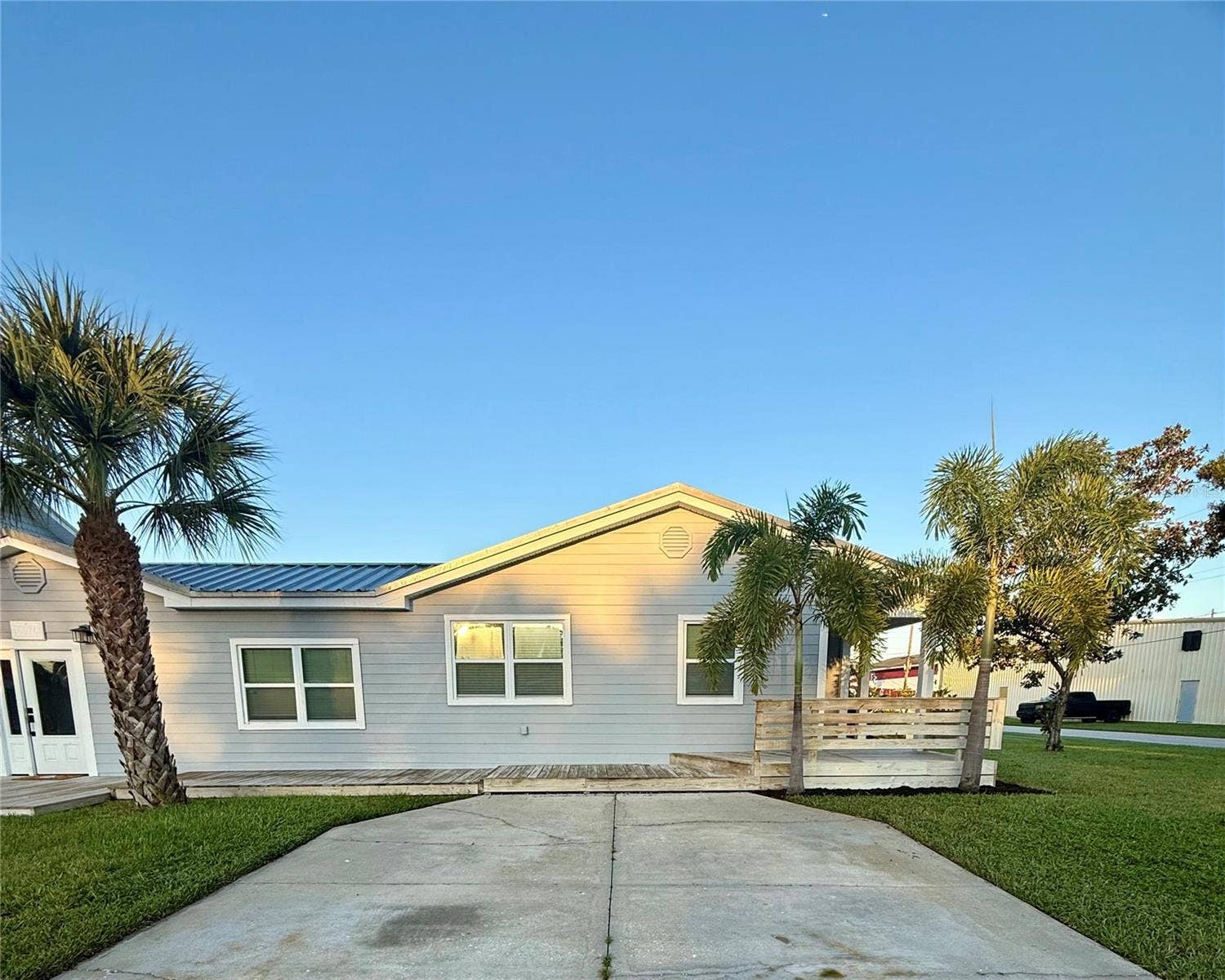 6570 67TH AVENUE N, Pinellas Park, FL 33781 6570 67TH AVENUE N, Pinellas Park, FL 33781
