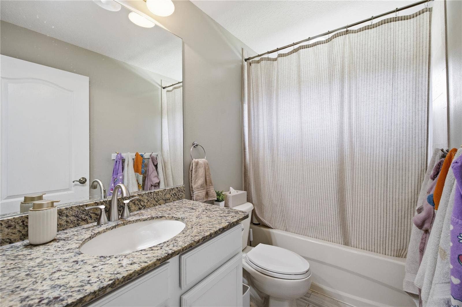 Bathroom #2- in between bedroom 1 and 2.