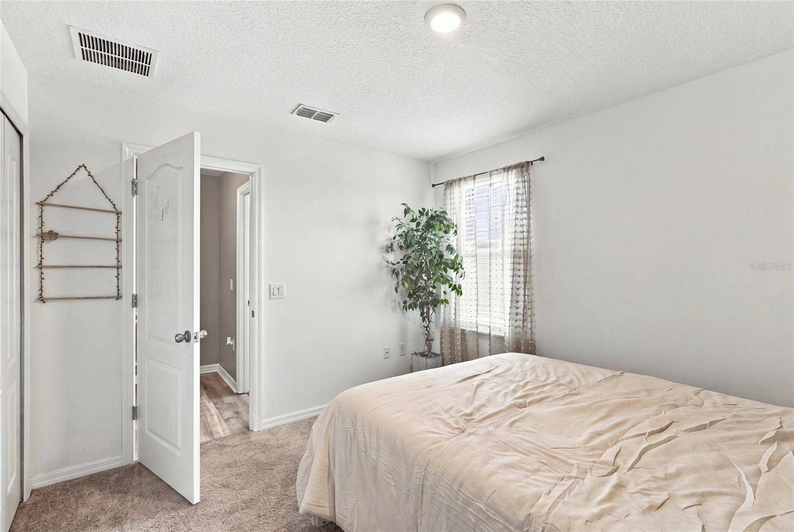 7945 OLIVE BROOK DRIVE, Wesley Chapel, FL 33545