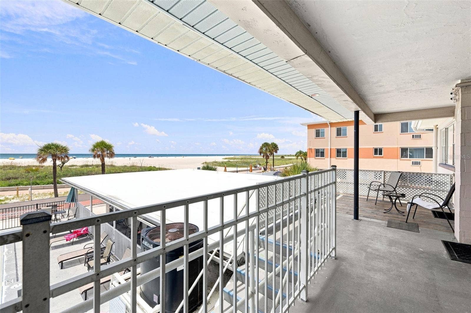 10450 GULF BOULEVARD, Treasure Island, FL 33706 10450 GULF BOULEVARD, Treasure Island, FL 33706