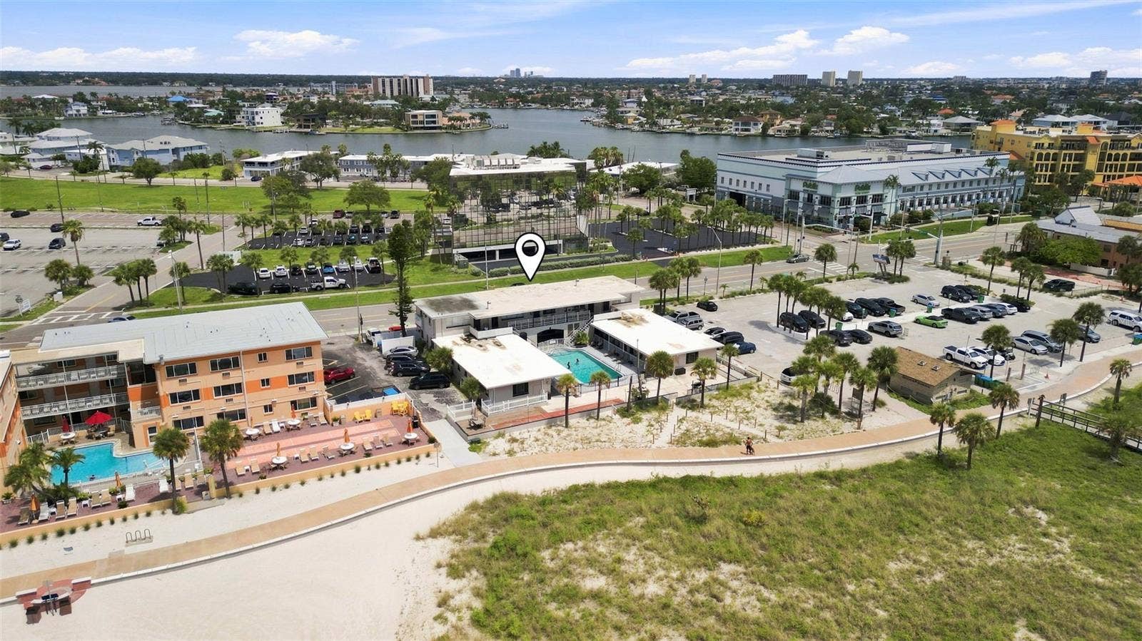 10450 GULF BOULEVARD, Treasure Island, FL 33706 10450 GULF BOULEVARD, Treasure Island, FL 33706