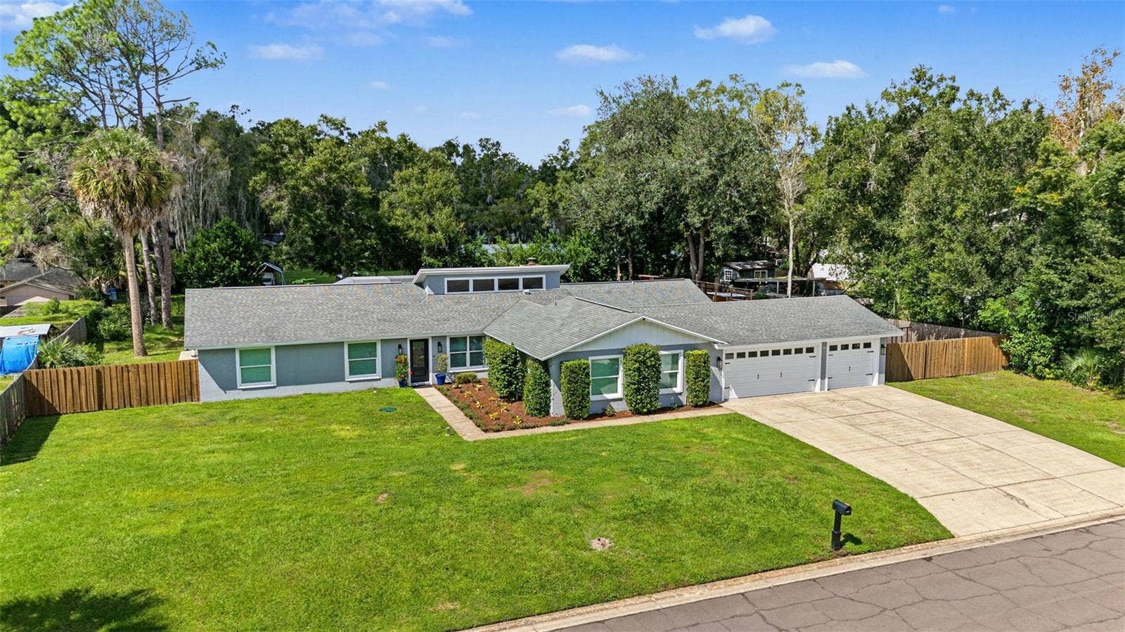 19908 JODI DRIVE, Lutz, FL 33558