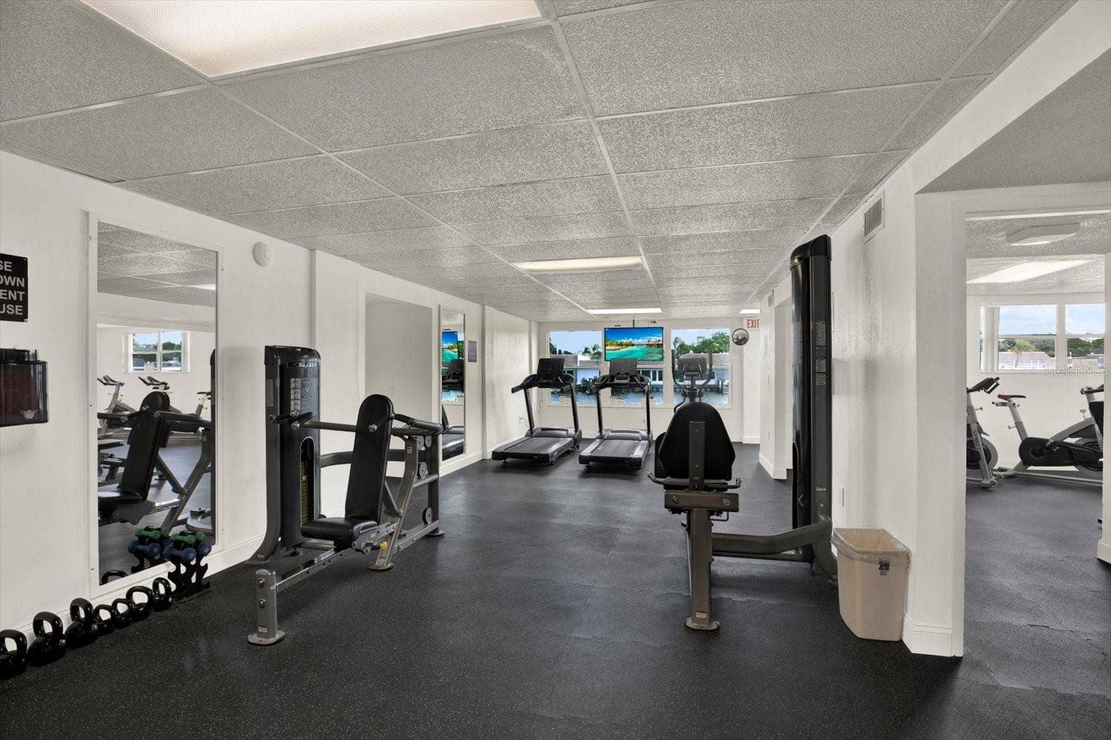 594 BOCA CIEGA POINT BOULEVARD N, St Petersburg, FL 33708 Gym
