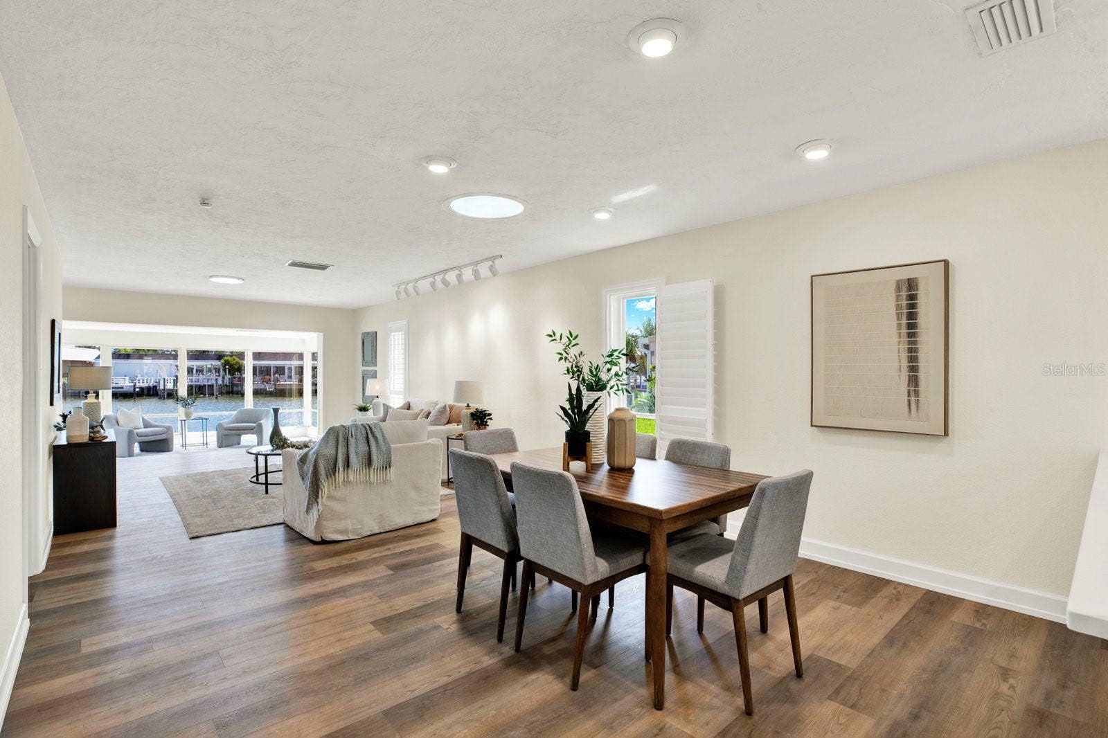 594 BOCA CIEGA POINT BOULEVARD N, St Petersburg, FL 33708 Living Room And Dining
